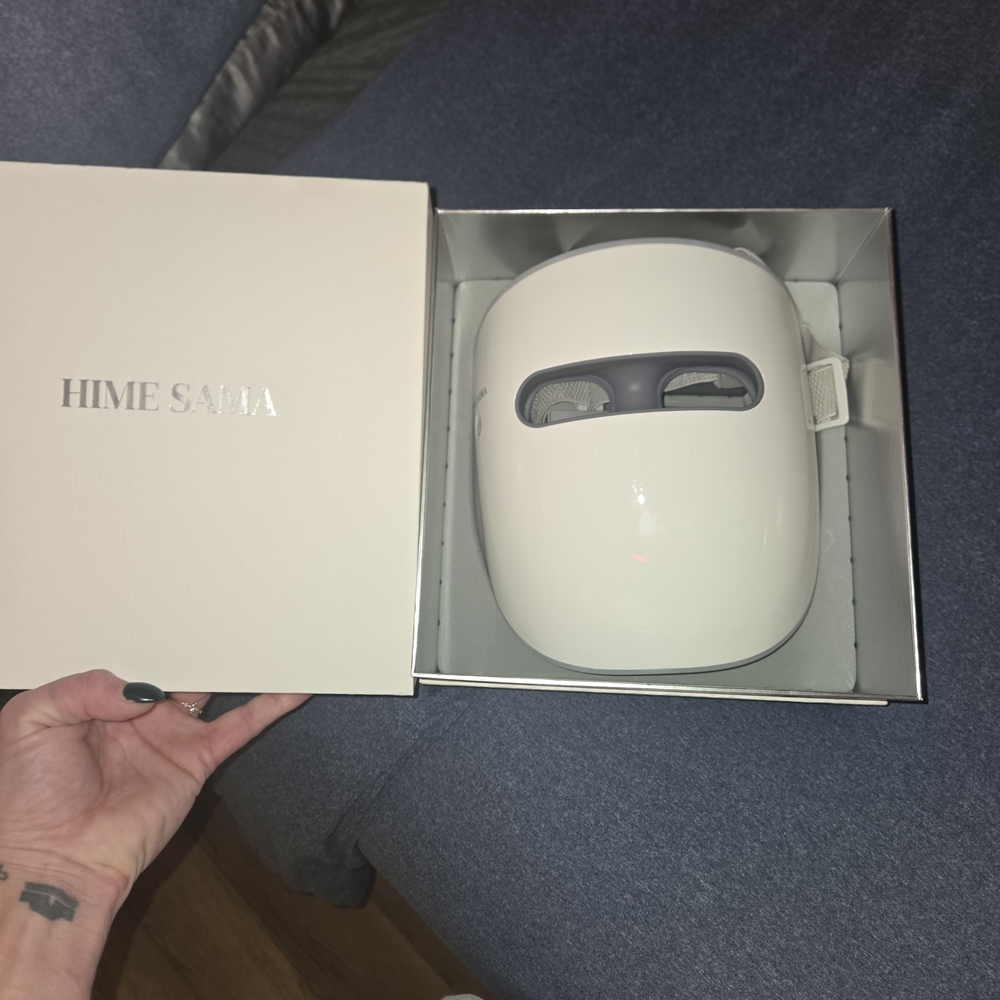 White LED Face Mask